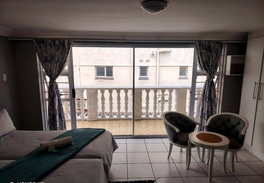  Bedroom Property for Sale in Quigney Eastern Cape